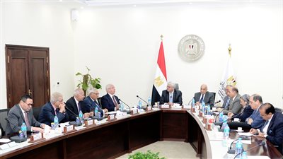 وزير التعليم العالي الأسبق رئيسًا لمجلس أمناء جامعة المنصورة الأهلية 