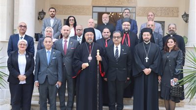 بطريرك الأقباط الكاثوليك يستقبل المرشح الرئاسي فريد زهران ووفد الحملة الرسمية