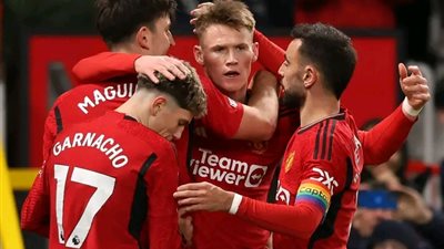 ملخص نتيجة وأهداف مباراة مانشستر يونايتد وتشيلسي (2-1) في الدوري الإنجليزي 