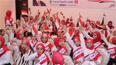 أهالي وردان يد واحدة في مظاهرة حب تأييدًا للرئيس السيسي