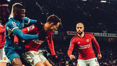 تألق مانشستر يونايتد.. الشياطين الحمر تحقق انتصارًا بنتيجة (2-1) على تشيلسي