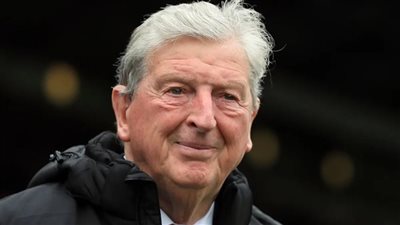 بعد انتقاد مشجعي كريستال بالاس.. هودجسون يعتذر