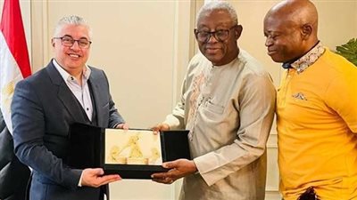 رئيس اقتصادية قناة السويس يستقبل وفد هيئة موانئ ومرافئ غانا