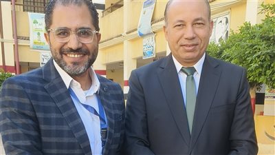 رئيس جامعة المنصورة يدلي بصوته في الانتخابات الرئاسية 