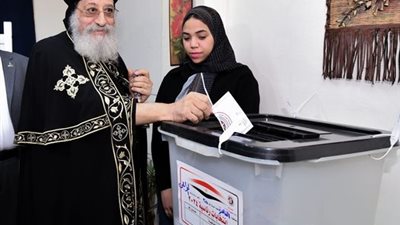 البابا تواضروس الثاني يدلي بصوته في الانتخابات الرئاسية 