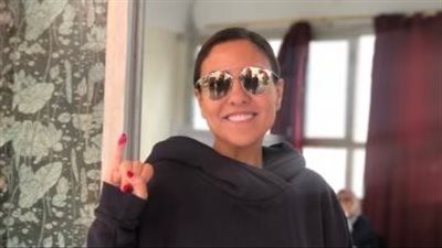 مى كساب تدلي بصوتها في انتخابات الرئاسة 2024