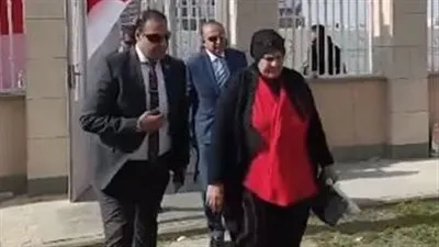 نائب وزير التخطيط يدلي بصوته في انتخابات الرئاسة بالعاصمة الإدارية