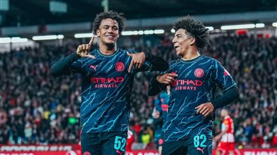 مانشستر سيتي يسحق النجم الأحمر بثلاثية في دوري أبطال أوروبا