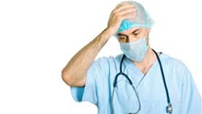 فهم الفرق: بين الإهمال الطبي والخطأ الطبي - نحو رعاية صحية آمنة وفعّالة