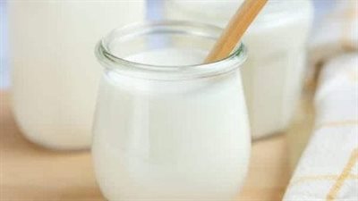 فوائد الحليب وأضراره: تفاصيل شاملة حول العناصر الغذائية والجوانب الصحية والتحذيرات