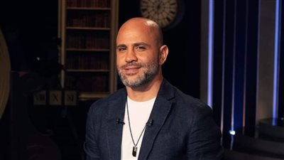 عزيز الشافعي: 