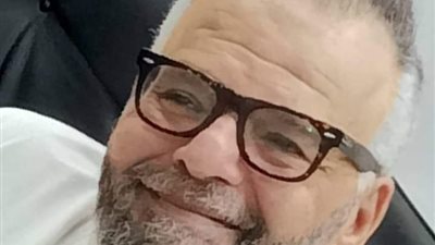 منير مكرم ينعى المخرج أحمد البداري 