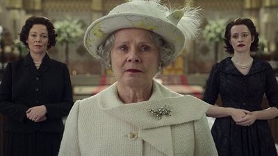 الموسم الختامي لـ THE CROWN يجمع نجمات العمل عبر مراحله المختلفة