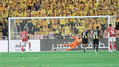 عاجل.. علي معلول يسجل هدف الأهلي الأول في شباك الاتحاد بكأس العالم للأندية (فيديو)