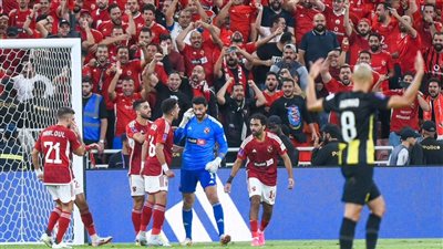 رجل المواقف الصعبة.. كالعادة الشناوي مصدر الأمان وصانع السعادة