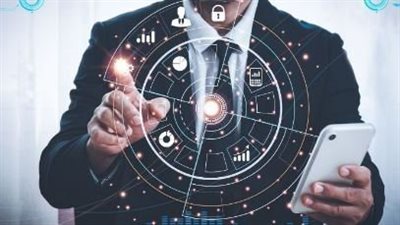 تكنولوجيا المعلومات وتغييرات العمل: التحولات في بيئة العمل