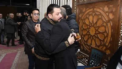 مصطفى كامل وحلمي عبد الباقي يقدمان واجب العزاء في شقيق أبو الليف والمخرج أحمد البدري