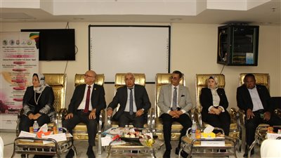 ننشر أهم توصيات مؤتمر قسم الباطنة بجامعة أسوان