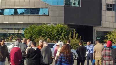  أطباء بورسعيد يتصدرون مسيرة الاحتفال بفوز الرئيس السيسي بانتخابات الرئاسة 