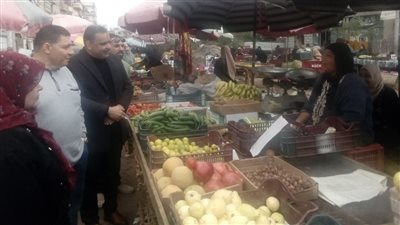 للتصدي للغش وضبط الأسعار.. حملات مكثفة على المحلات والأسواق في الدقهلية 