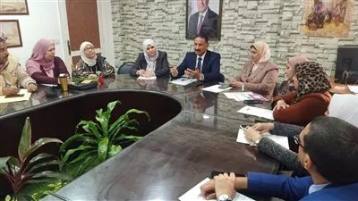 وكيل وزارة التربية والتعليم بالجيزة لمدراء المدارس الجدد: أمن وسلامة الطالب أولوية 