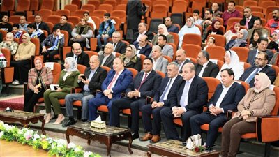 محافظ الدقهلية يشهد حفل تكريم مسابقة أوائل طلاب الشهادة الإعدادية