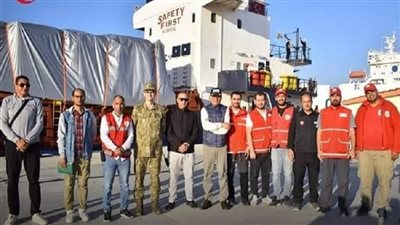 ميناء العريش البحري يستقبل سفينة كويتية تركية لصالح أهالي غزة