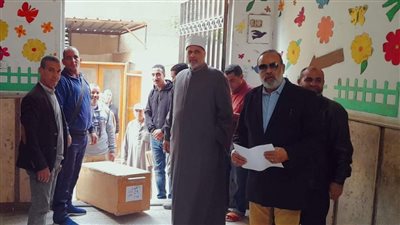 رئيس منطقة الجيزة الأزهرية يتابع إجراءات توزيع ونقل أسئلة امتحانات نصف العام