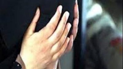 حبس 3 عاطلين وسيدة لاتجارهم في المخدرات بكرداسة