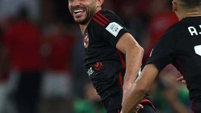 عاجل.. الأهلي يضرب أوراوا بالهدف الأول بعد صاروخ هاني