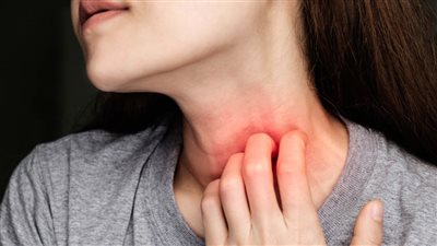 تحت المجهر.. فهم حساسية الحنجرة وكيفية التعامل معها بفعالية