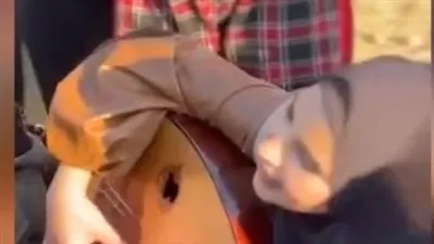 موسيقى وألعاب لتخفيف وطأة الحرب عن الأطفال في غزة.. عازفة توضح التفاصيل