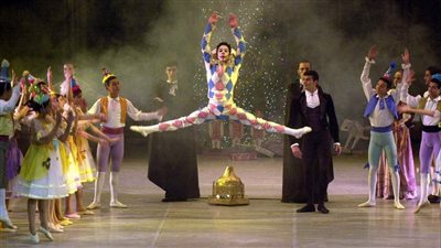 كسارة البندق تحقق أحلام كلارا فى ليلة عيد الميلاد بالأوبرا