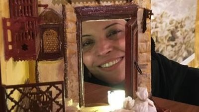 «المصغراتية».. أنامل تصنع الإبداع في متحف الفن الإسلامي