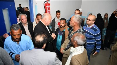  صرف تعويضات مالية في حادث كوبري الشيخ يونس بقنا 