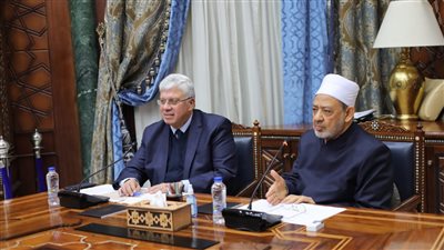 شيخ الأزهر يستقبل وزير التعليم العالي 