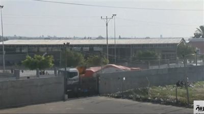 شاهد.. تدفق وصول المساعدات الإنسانية إلى غزة عبر معبر رفح