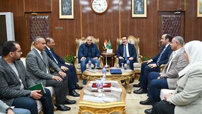 وزير الري يلتقى محافظ المنوفية لمناقشة موقف المشروعات المائية 