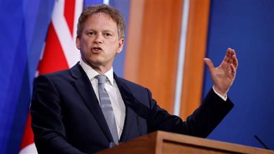 وزير الدفاع البريطاني: إيصال المساعدات لغزة عن طريق البحر خطوة مفصلية هامة