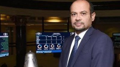 أحمد الشيخ: نبحث تسهيل الاستثمار في الأسهم الامريكية