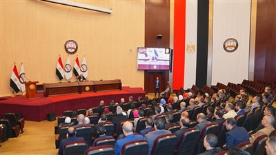 النائب العام يشيد بجهود موظفي النيابة ويوجه بتطوير قدراتهم