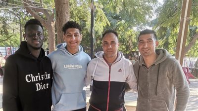 سبورتنج كاسل يضم محمود 