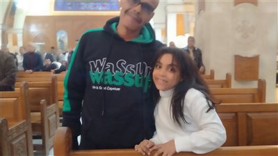 الصغار يزينون الكنائس خلال قداس عيد الميلاد ببورسعيد