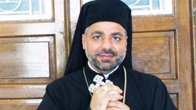 محافظ قنا يرسل باقة من الزهور لتهنئة كاثوليك الأقصر بمناسبة عيد الميلاد المجيد