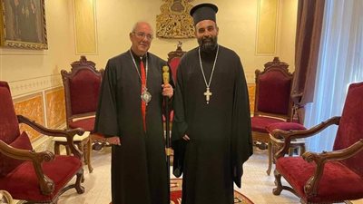 أسقف الإسكندرية للأرمن الكاثوليك يهنئ الروم الأرثوذكس بعيد الميلاد 