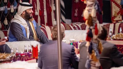 ولي العهد يجتمع مع السيناتور الأمريكي ليندسي غراهام