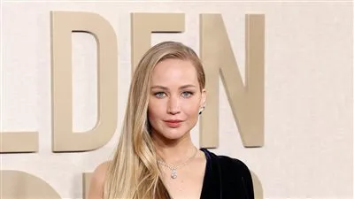 لقطات من وصول النجمة 