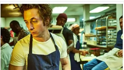 The Bear  يحصد أفضل مسلسل 