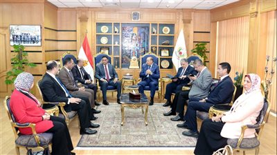 جامعة المنصورة توقع بروتوكولا مع أكاديمية السادات للعلوم الإدارية