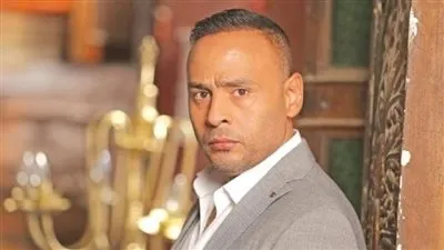 محمود عبد المغني يعيش حالة من النشاط الفني.. تفاصيل 